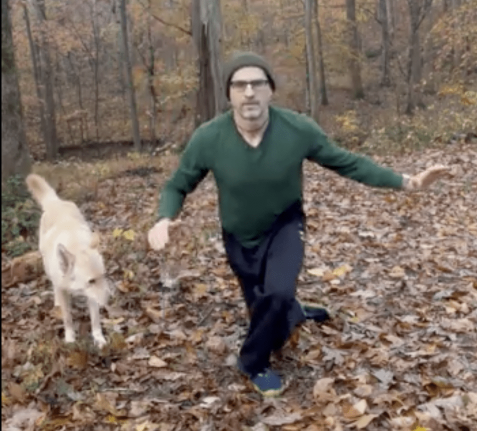 Leg day, curtsy lunge